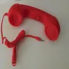 Sac Téléphone Rouge Vintage - L’Accessoire Rétro et Fun qui Appelle l’Originalité